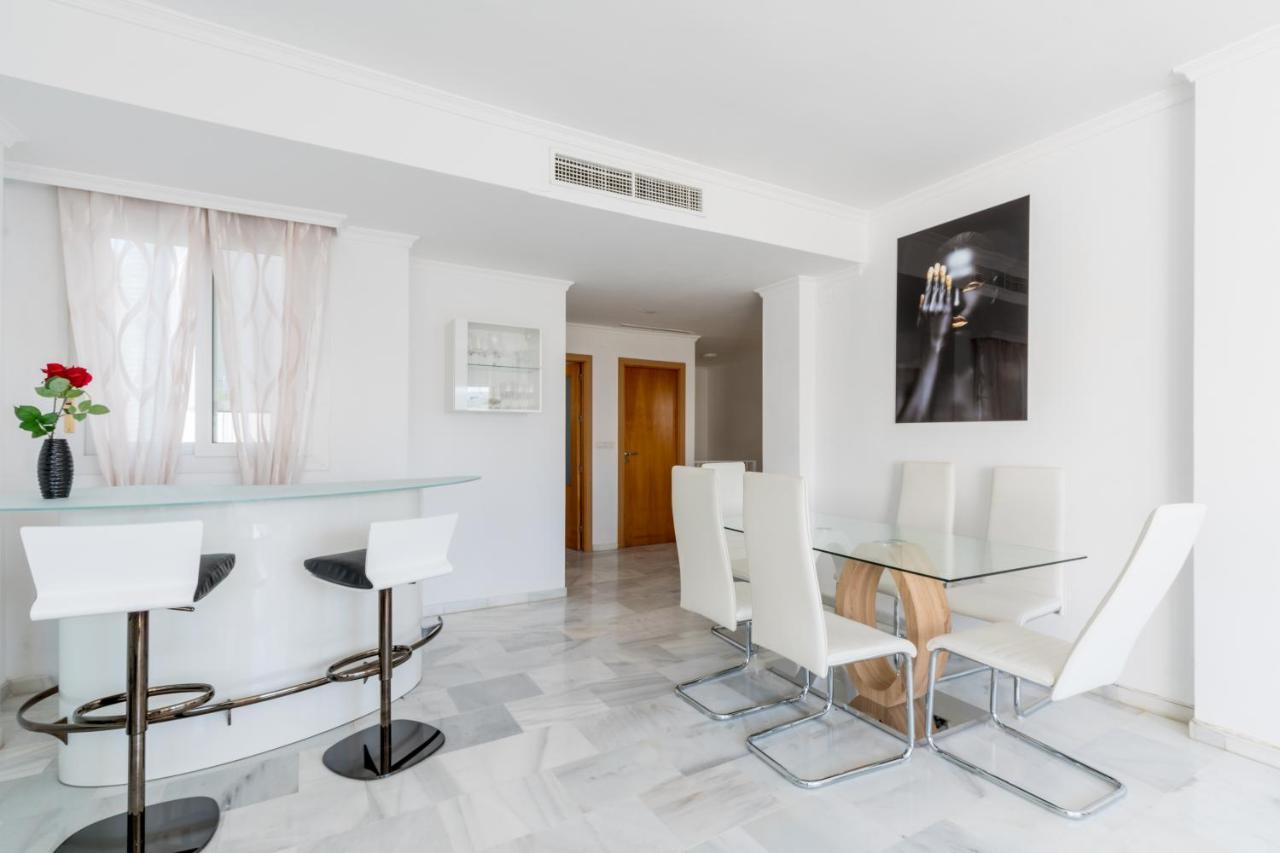 Luxury Duplex 200 M2 Terrace Parking StayinSevilla Eksteriør billede